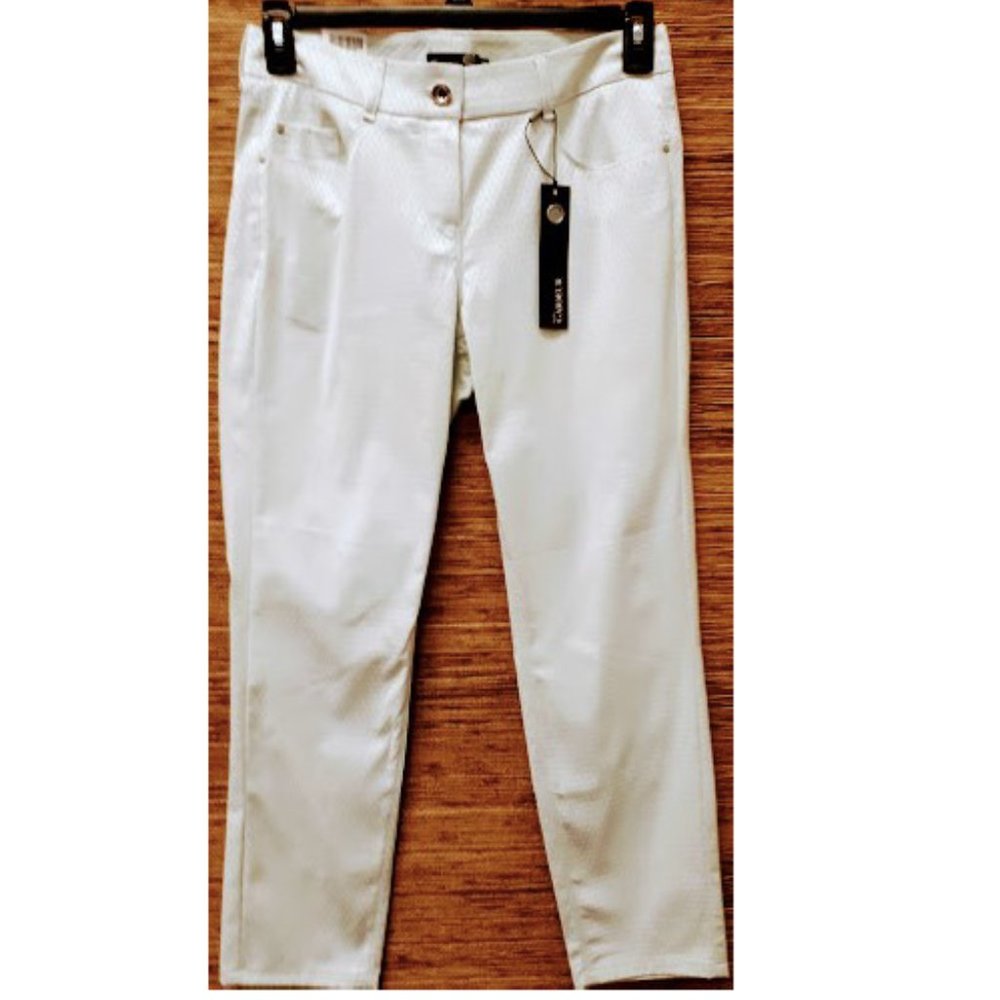 Atelier Gardeur off-white jeans, brand new